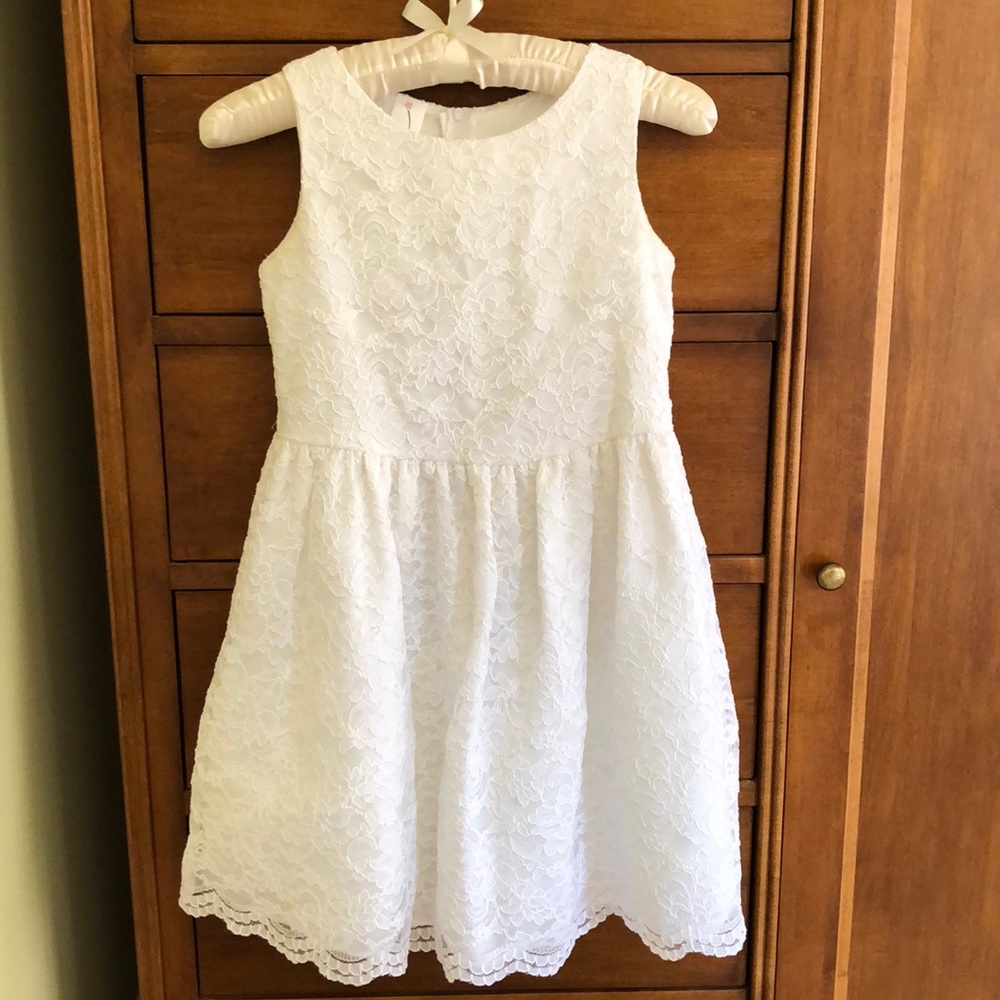 Beautiful Julia Lee Girls 10 Flower Girl Dress